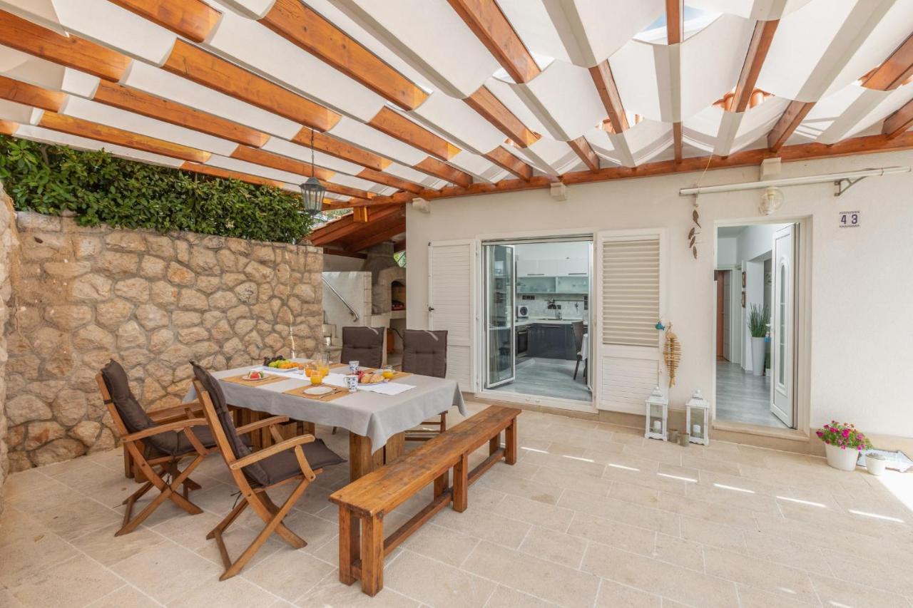 Villa Old Olive, 3Lovelyvillas Podgora Exteriér fotografie