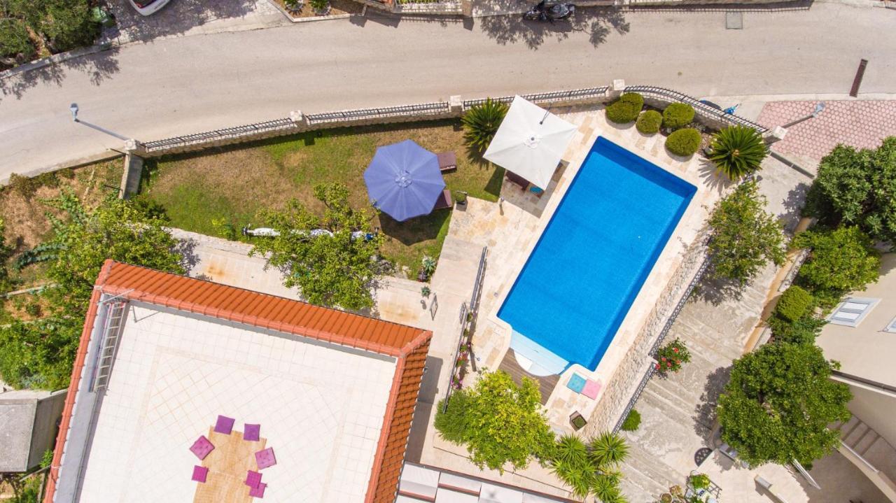 Villa Old Olive, 3Lovelyvillas Podgora Exteriér fotografie